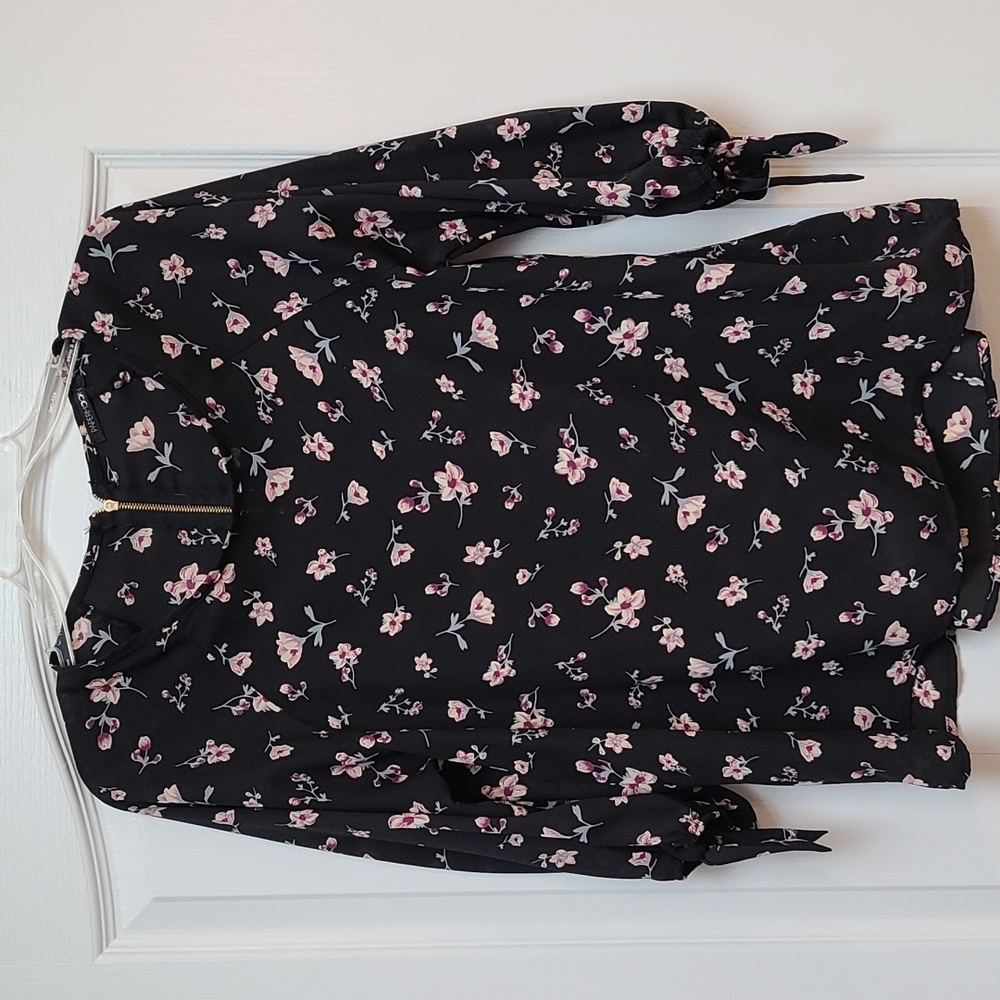 Papermoon Blouse from stitchfix